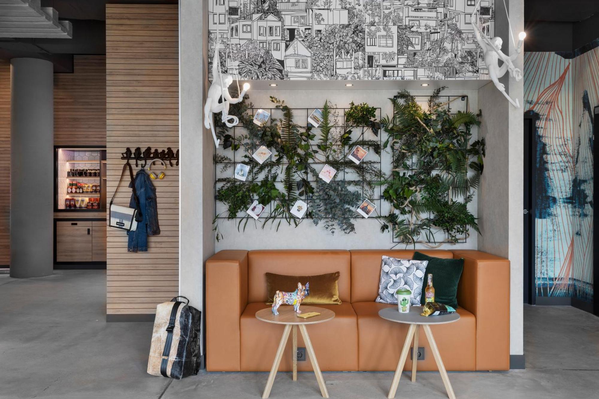 Moxy Vienna City East Exterior photo