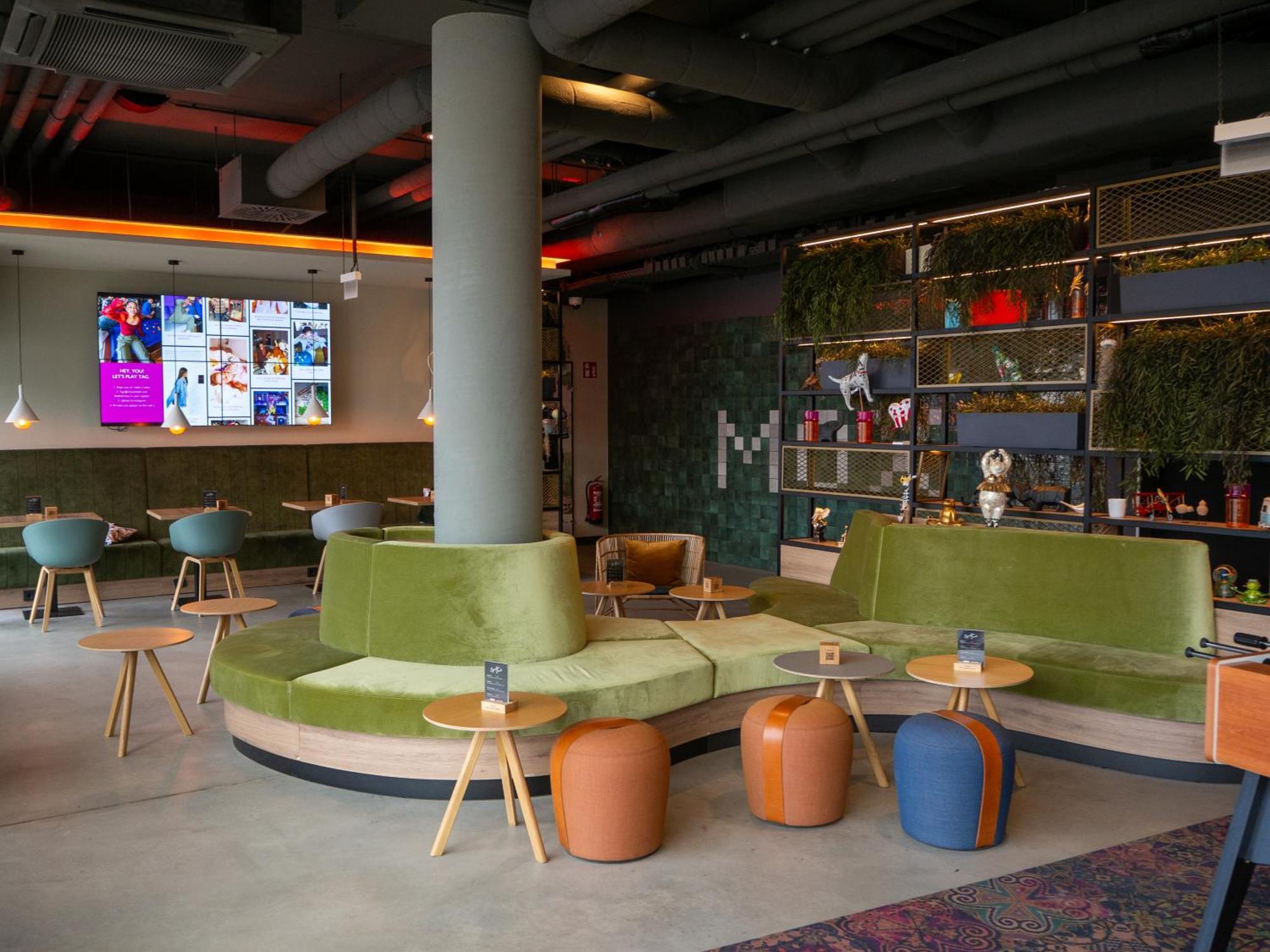 Moxy Vienna City East Exterior photo